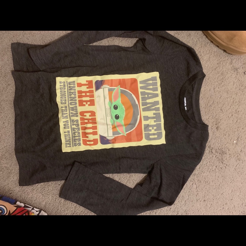 Boys size 5 and size 6 bundle, baby yoda, Batman